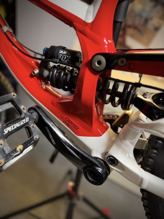 Specialized Demo 8 RH 44cm- ca nouă! IMPECABILA