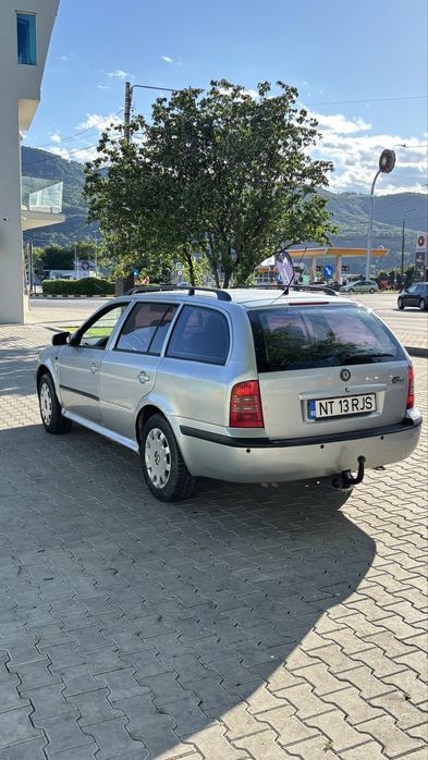Se vinde skoda octavia  brek 1.6 benzina +GPL valabil 2033