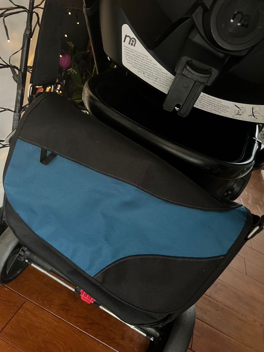 Детска количка  MOTHERCARE  3в1