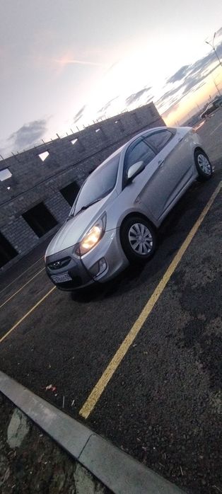 Хундай Солярис 2011