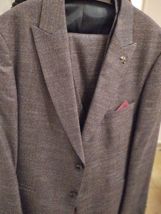 Продам тройка муж