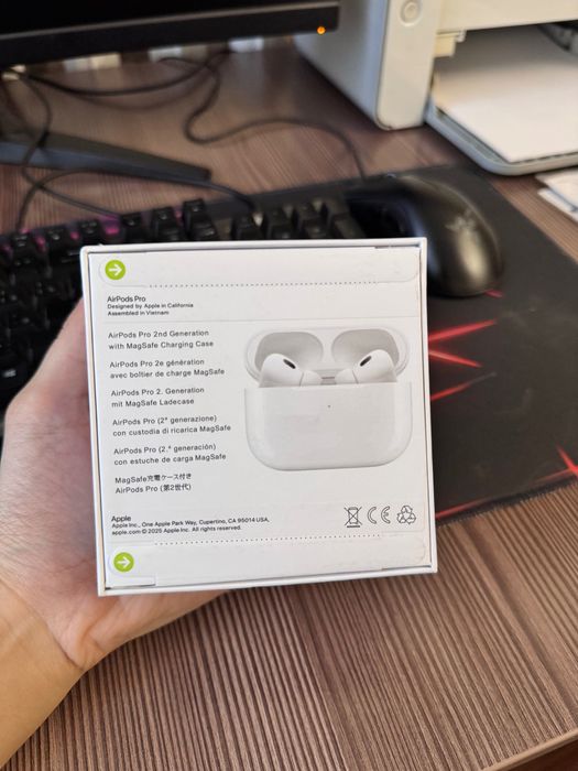 Новые AirPods Pro 2.0