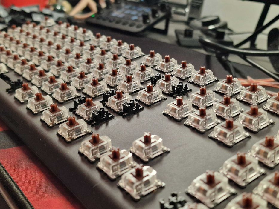 Геймърска Механична Клавиатура Steelseries Apex 7 [Brown Switches]