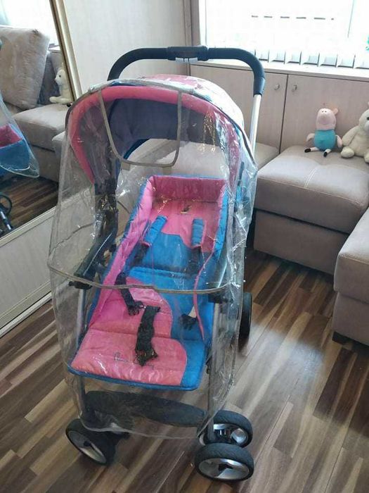 Коляска импортная , расцветка и для девочки и для мальчика