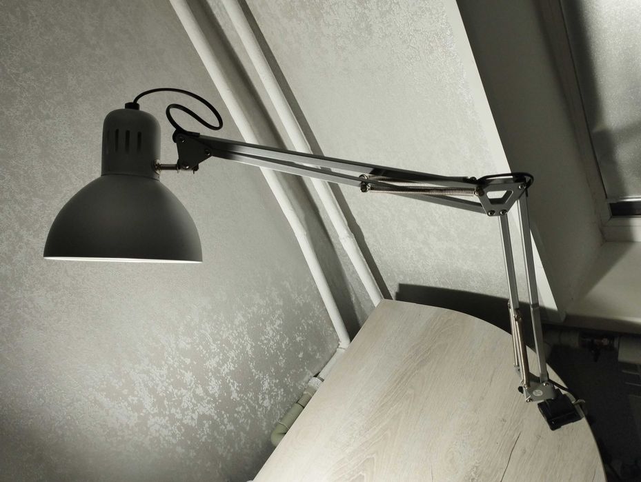 Продам светильник IKEA