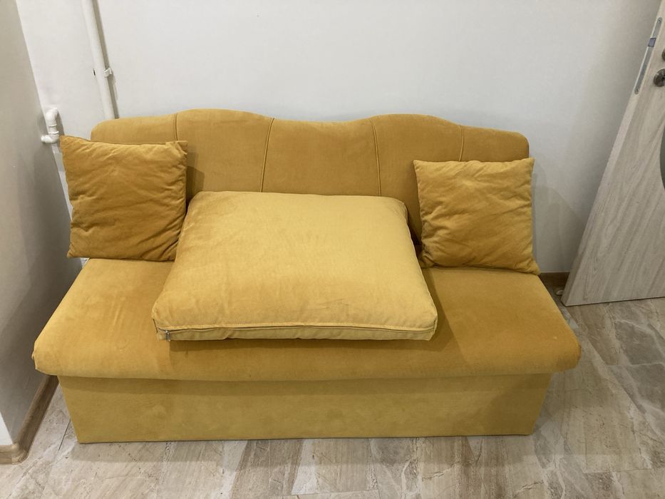 Кухненски диван и столове