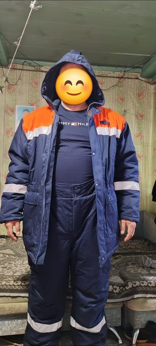 Продам зимний бушлат новый.