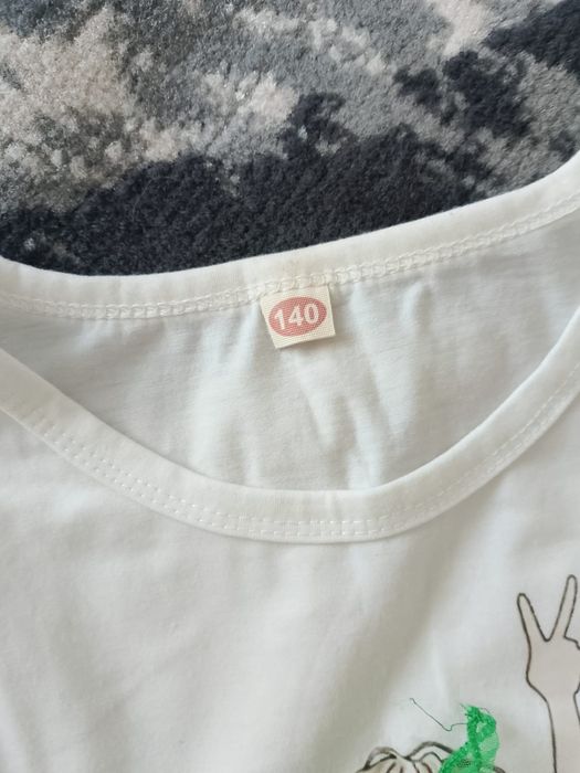 Продав костюм двойка для девочки