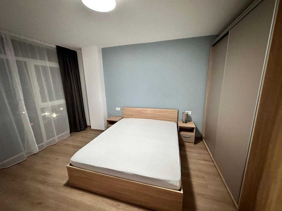 Apartament modern de închiriat – 55 mp, loc de parcare inclus!