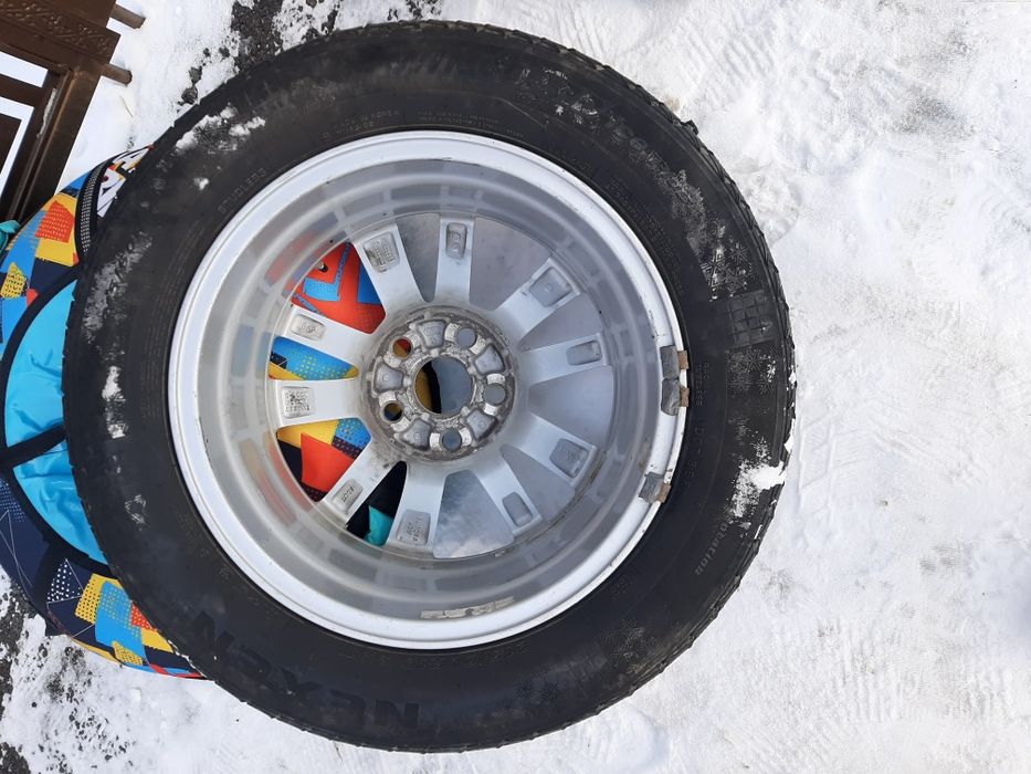 Продам зимние шину с дискам