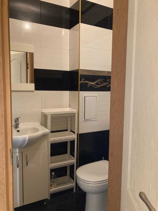 Дава се под наем Тристаен апартамент в Пловдив, Младежки Хълм - 70 кв.м за 600 € - Снимка #8