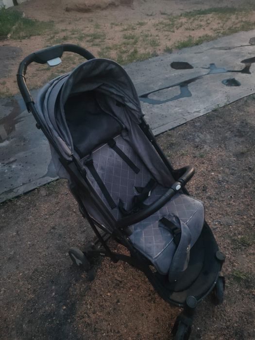 Продам детскую коляску