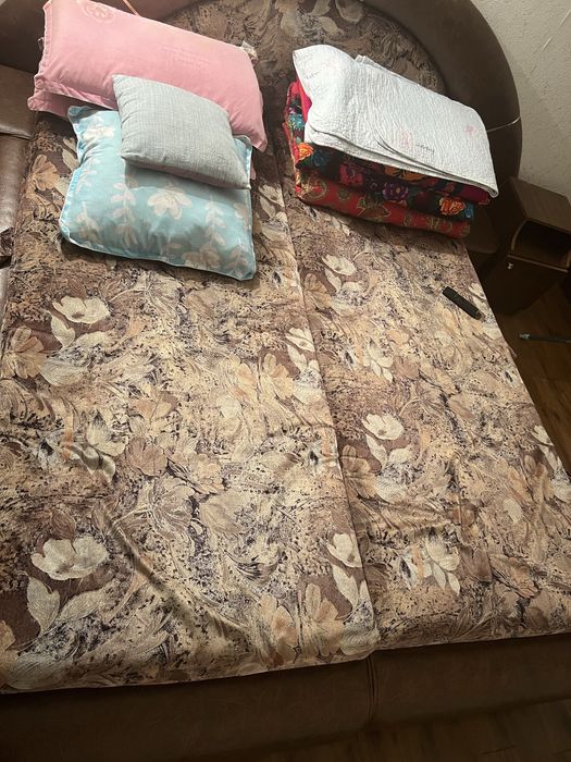 Диван, кровать, шифонер