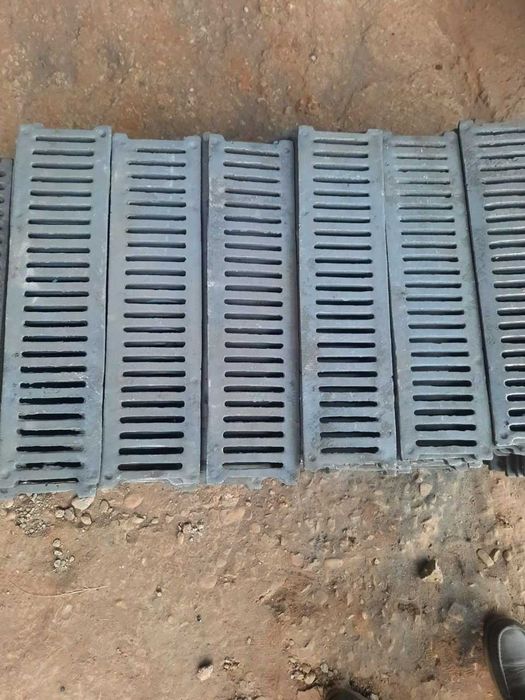 Люки чугунные крышка полимер лук