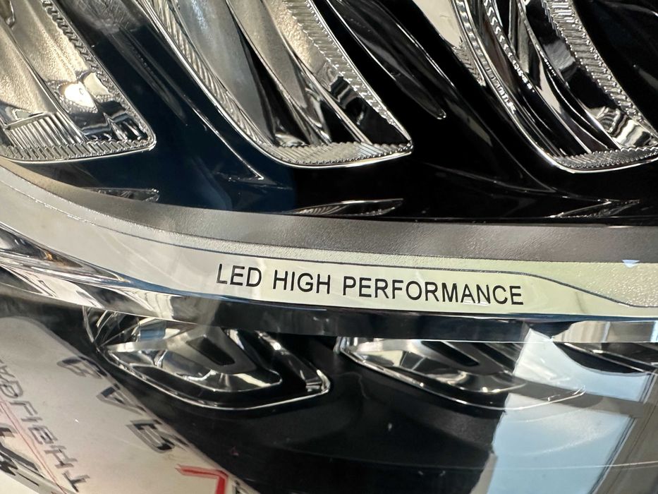 Фарове фар десен Mercedes C W205 Face farove far Мерцедес Ц 205 фейс