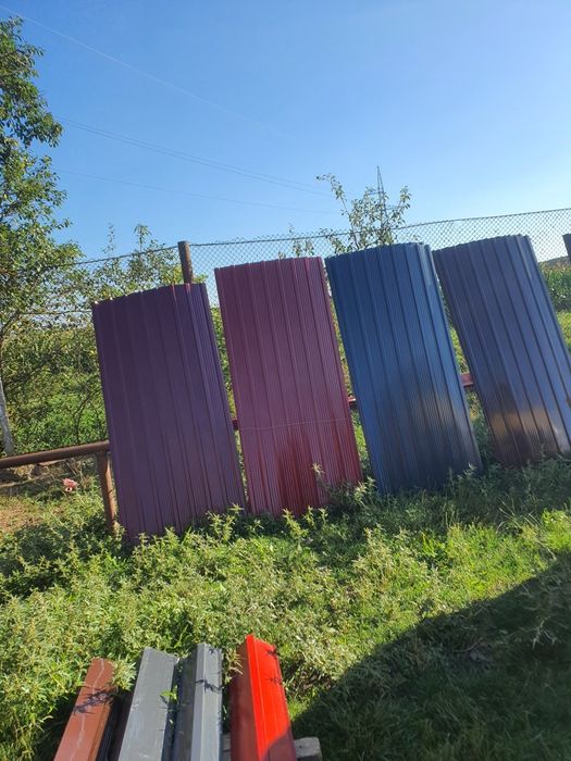 Tabla cutata colorata