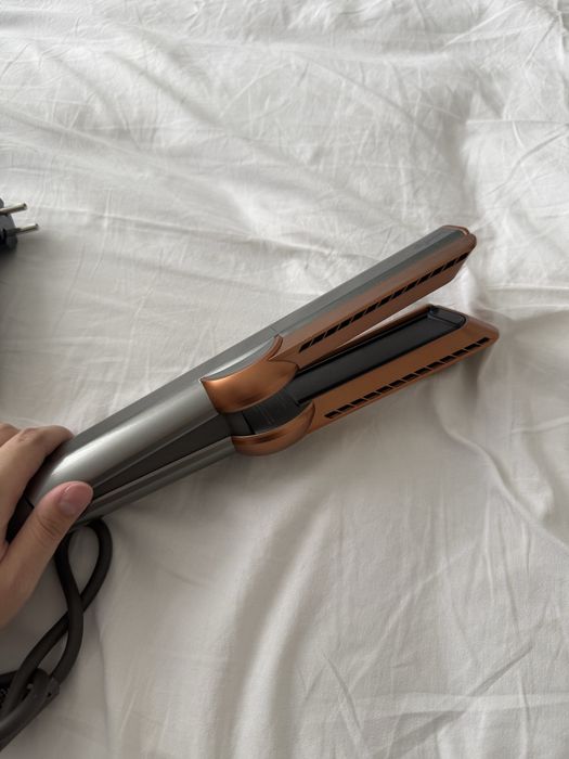 Dyson airstrait фен выпрымитель