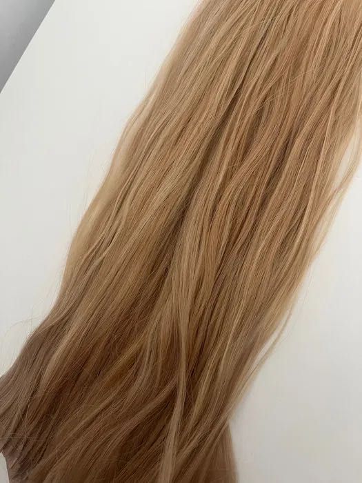 extensii tape-on naturale, 45cm. Setul contine 68 suvite complete.