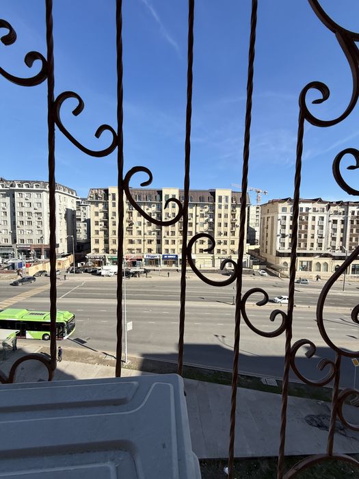 Паркентский 2 хонали квартира сотилади! Яшнабод ориентир ТаПоич Мост