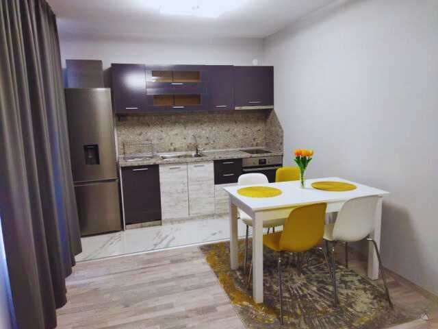 Дава се под наем Двустаен апартамент в София, Зона Б-5 - 78 кв.м за 765 € - Снимка #12