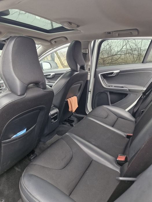 Vand Volvo V60 Cross Country