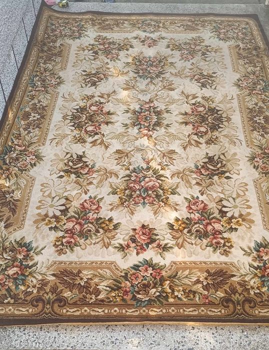 Португалски килим. Високо качество. Чиста вълна.