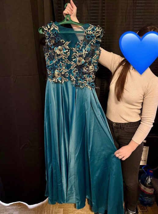 Официална бална рокля