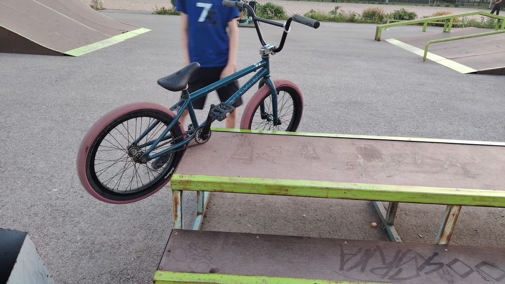 Велосипед бмх версус