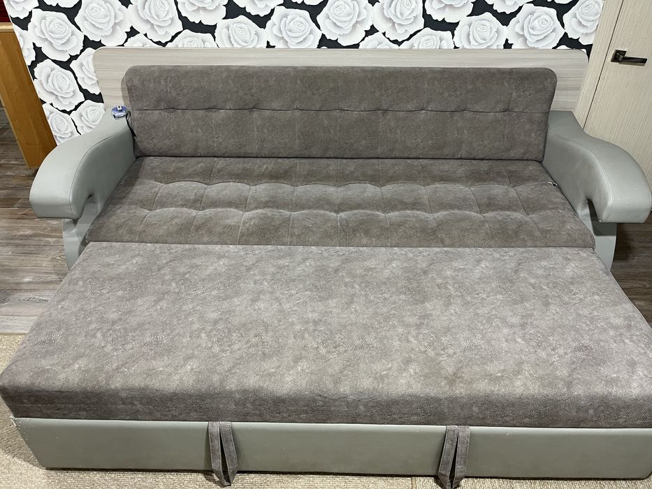 Продам диван 3,2,1