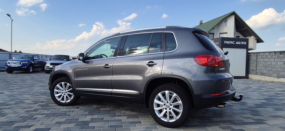 Vw Tiguan cutie automata Tracțiune 4x4 interior piele Scaune incalzite led