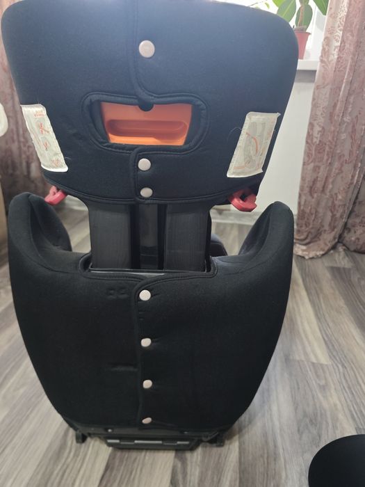 Автокресло Cybex AURA FIX