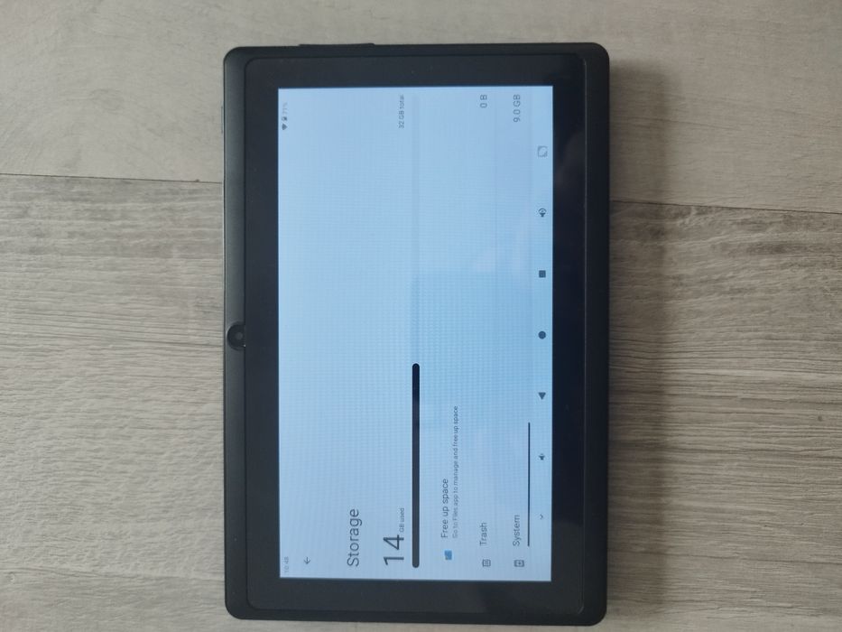 7 инчов таблет IT-701A