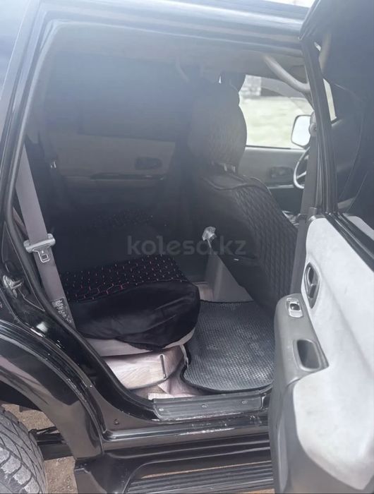 Mitsubishi Montero sport