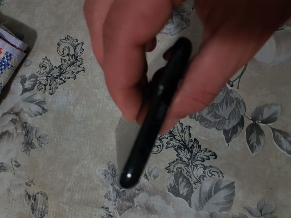 Vînd un Samsung Galaxy S8 plus în stare bună fac şi schimb