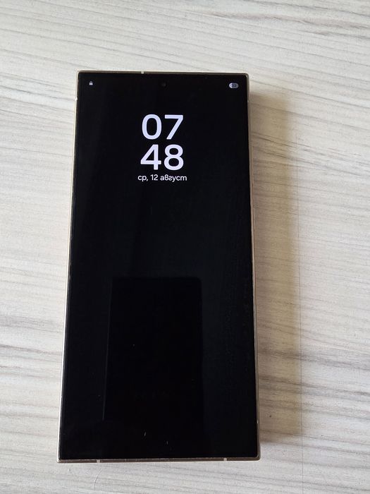 Samsung Galaxi S24 ultra, неразличим от нов