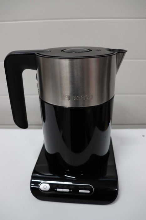 Електрическа кана BOSCH Styline TWK8613 2400W, 1.5l, Дигитален дисплей