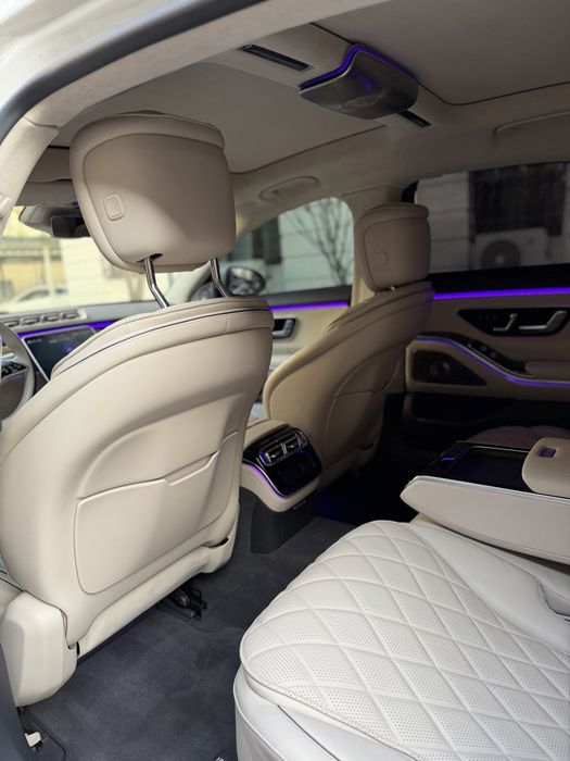 Mercedes-Benz w223 s580 4matic