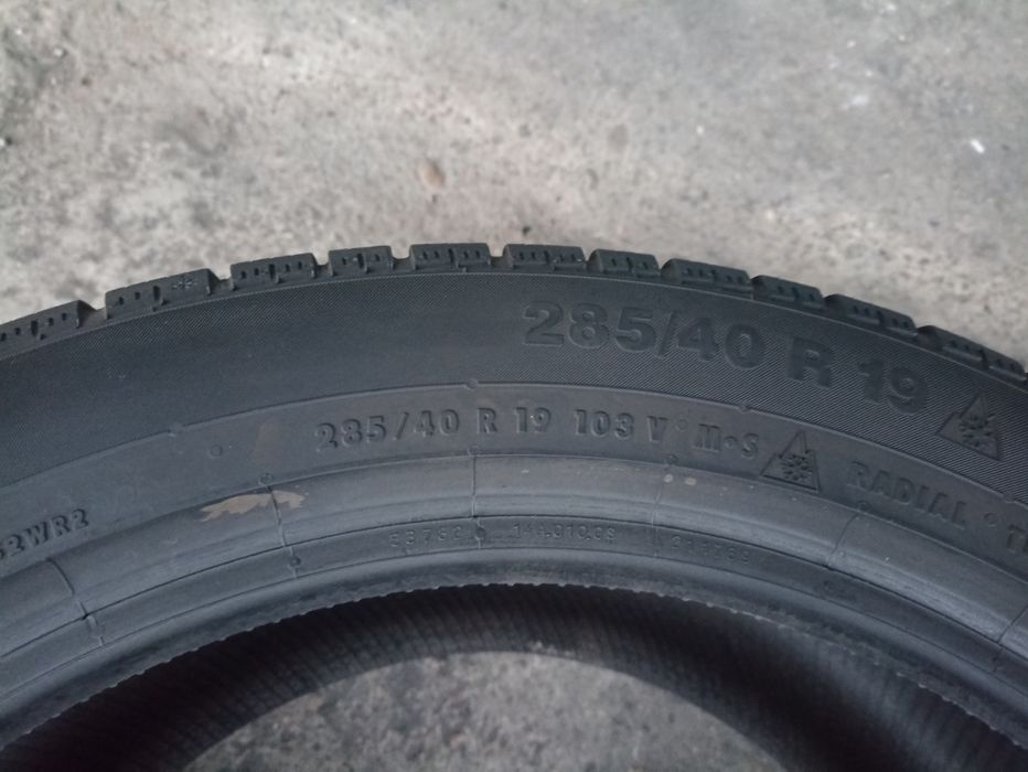 2 anvelope de iarna Continental 285/40 R19