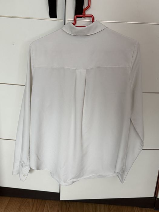 бели ризи (от h&m и kenvelo)