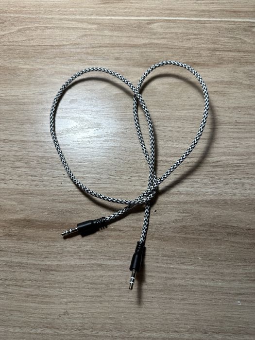 Продаются  наушники для компьютера