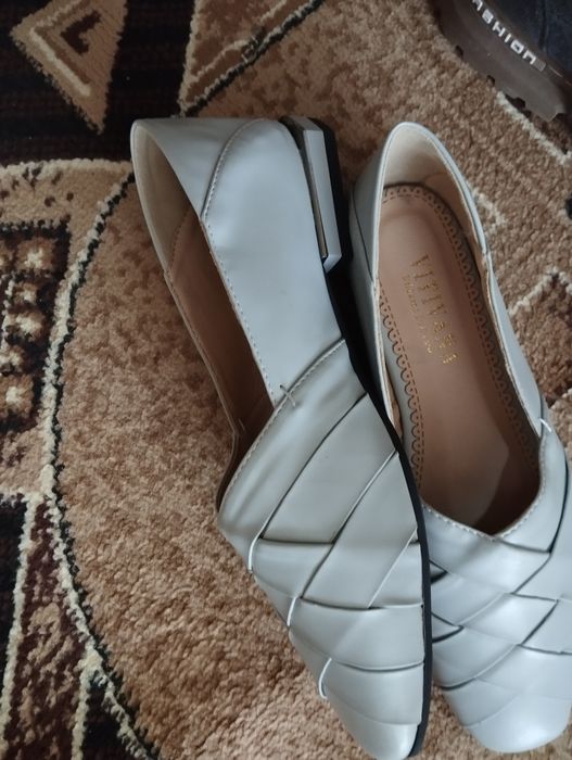 Балетки новые красивые