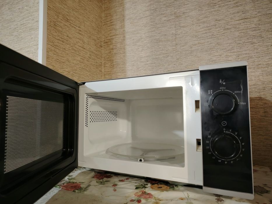 Микроволновка, Посуда