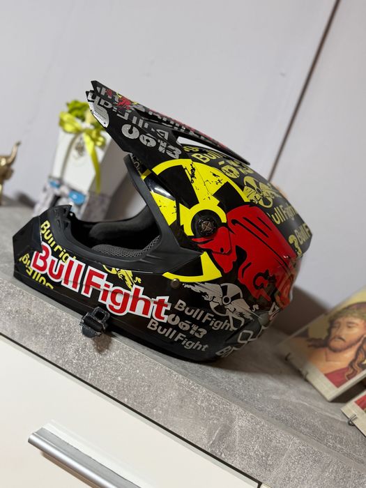 Cască motocross nouă