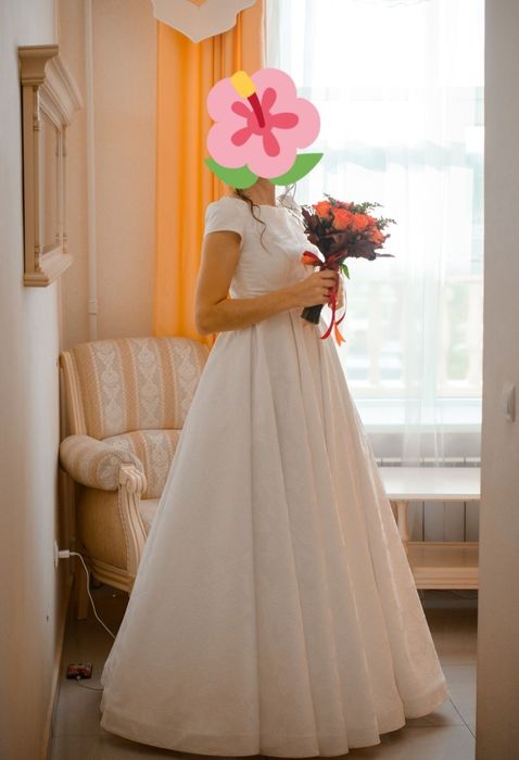 Свадебное платье