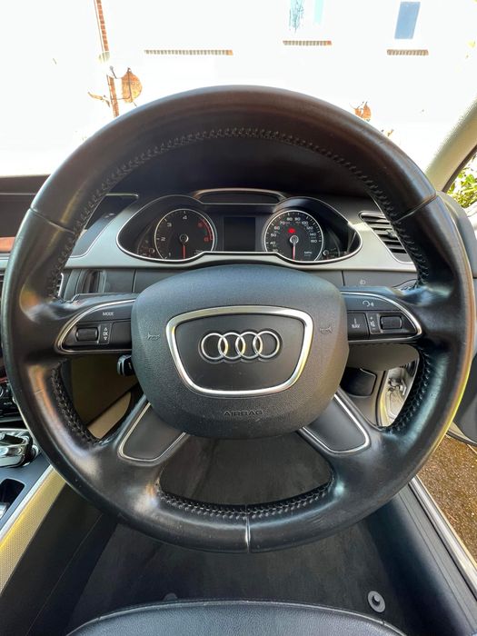 Dezmembrez Audi A4 B 8.5 facelift 2.0 tdi 136 cp CJCB