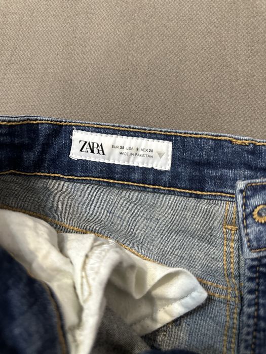Джинсы Zara в отличном состоянии