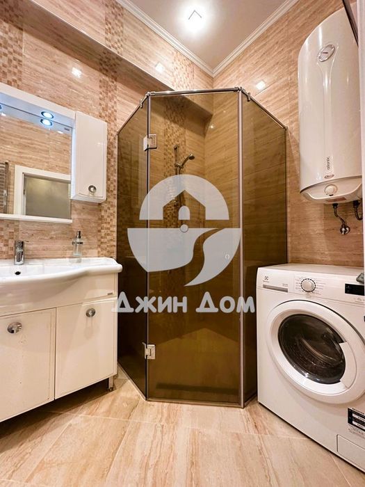 Продава се Двустаен апартамент в Свети Влас - 57 кв.м за 2018 €/кв.м - Снимка #2