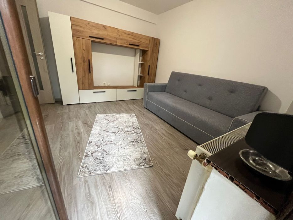 Apartament 2 camere decomandat, parter