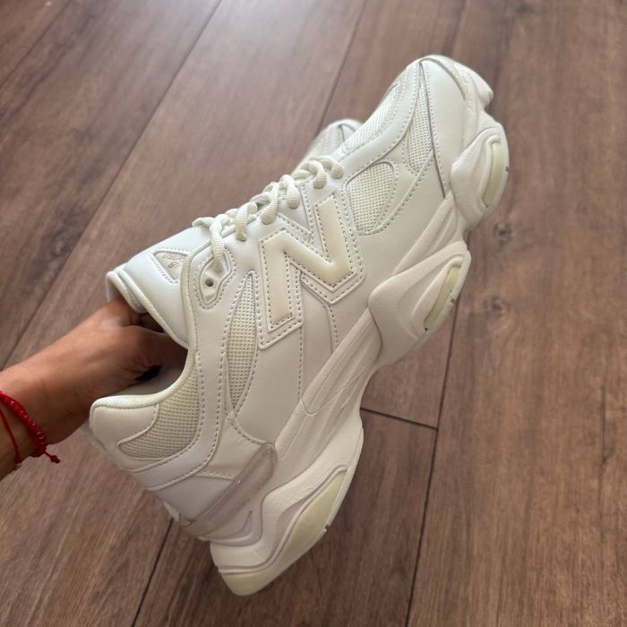 New Balance 9060 White - 46,5 размер с дефект