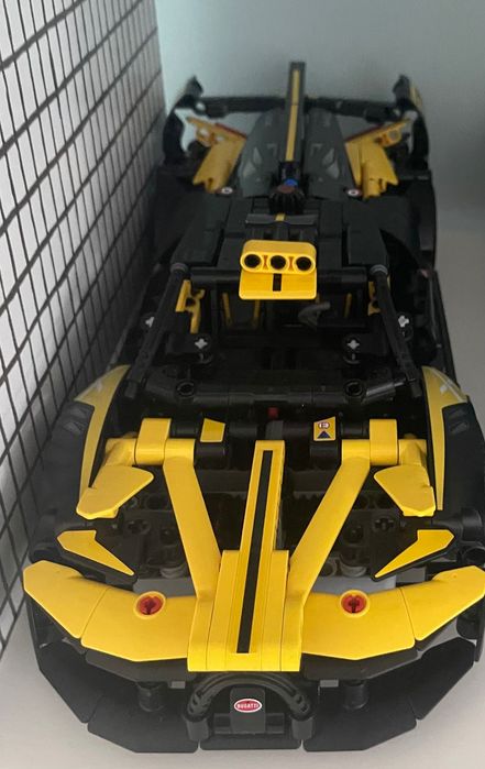 Продам Лего техник Lego technic Бугатти Bugatti 42151